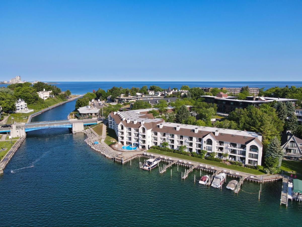 228 Edgewater Inn Charlevoix Exteriér fotografie